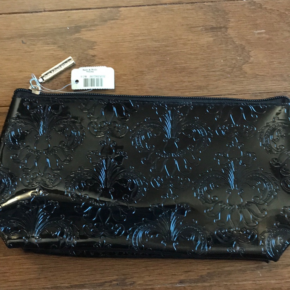 Bath and Body Works make up bag